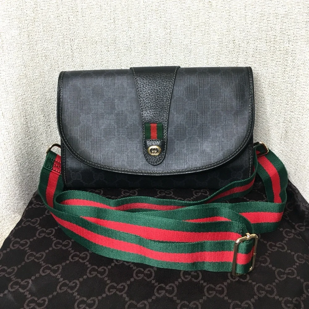 Authentic Gucci bag black monogram coated canvas - Picture 3 of 16